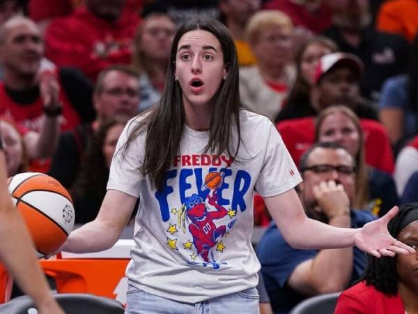 Caitlin Clark berjuang melawan tiga cedera terpisah sejak awal musim, dan hanya tampil dalam 13 pertandingan. (Foto: AP)