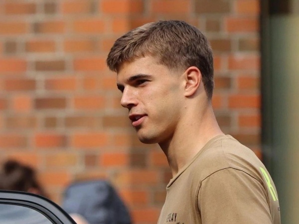 Defender Tottenham