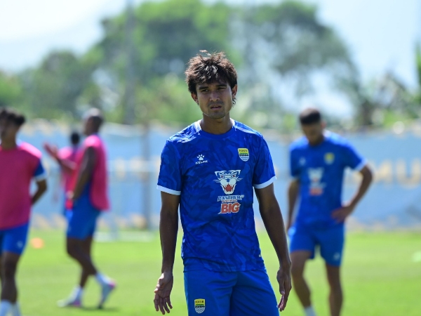 Zalnando dipinjamkan Persib ke Persita