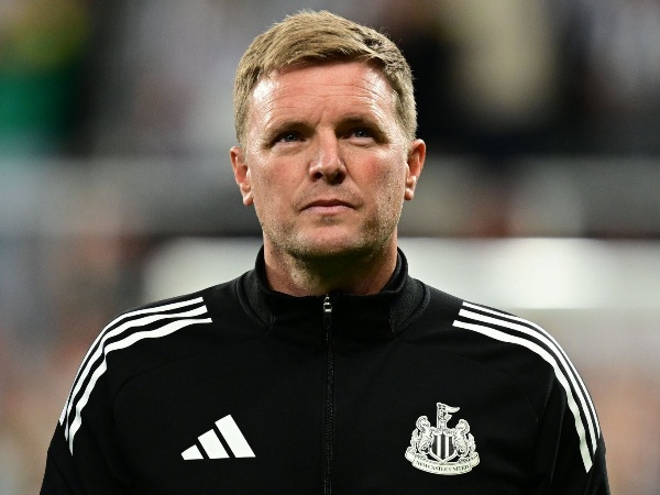 Howe incar gelandang Atletico Madrid