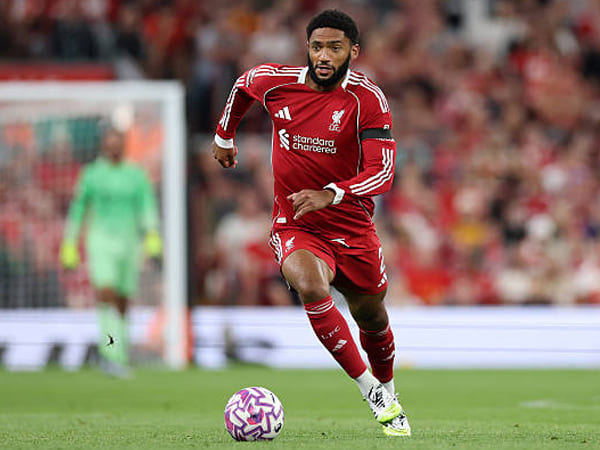 AC Milan Incar Joe Gomez, Liverpool Belum Buat Keputusan Final