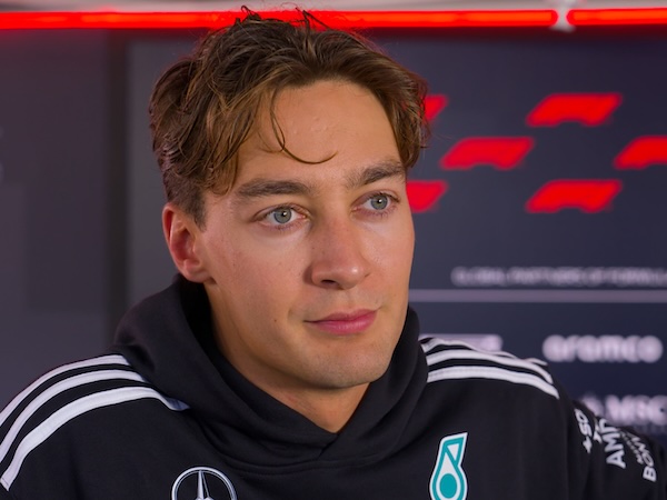 George Russell Kesulitan di Kualifikasi Akibat Angin Kencang di Zandvoort