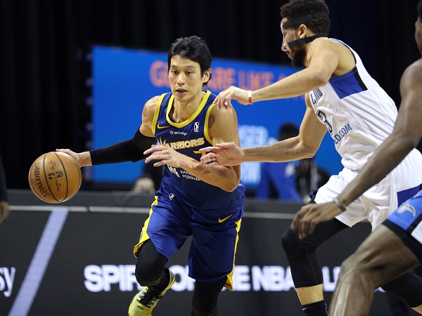 Jeremy Lin putuskan pensiun dari dunia basket.
