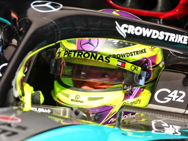 Lewis Hamilton Kembali Apes, Alami Kecelakaan di GP Belanda