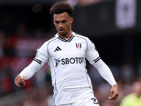 Bek Fulham, Antonee Robinson