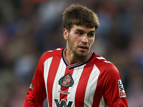 Chelsea krisis striker dan menarik kembali Marc Guiu