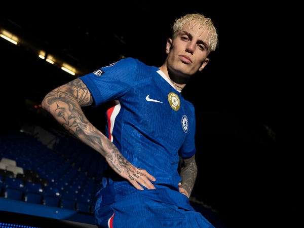 Alejandro Garnacho merampungkan kepindahannya ke Chelsea. (Foto: Darren Walsh/Getty Images)