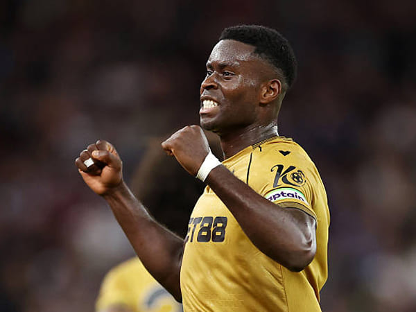 Oliver Glasner Minta Crystal Palace Pertahankan Marc Guehi