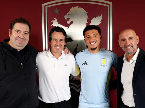 Aston Villa Resmi Pinjam Jadon Sancho dari Manchester United