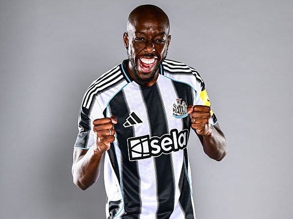 Yoane Wissa.