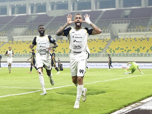 Penyerang Persija Jakarta, Maxwel Souza