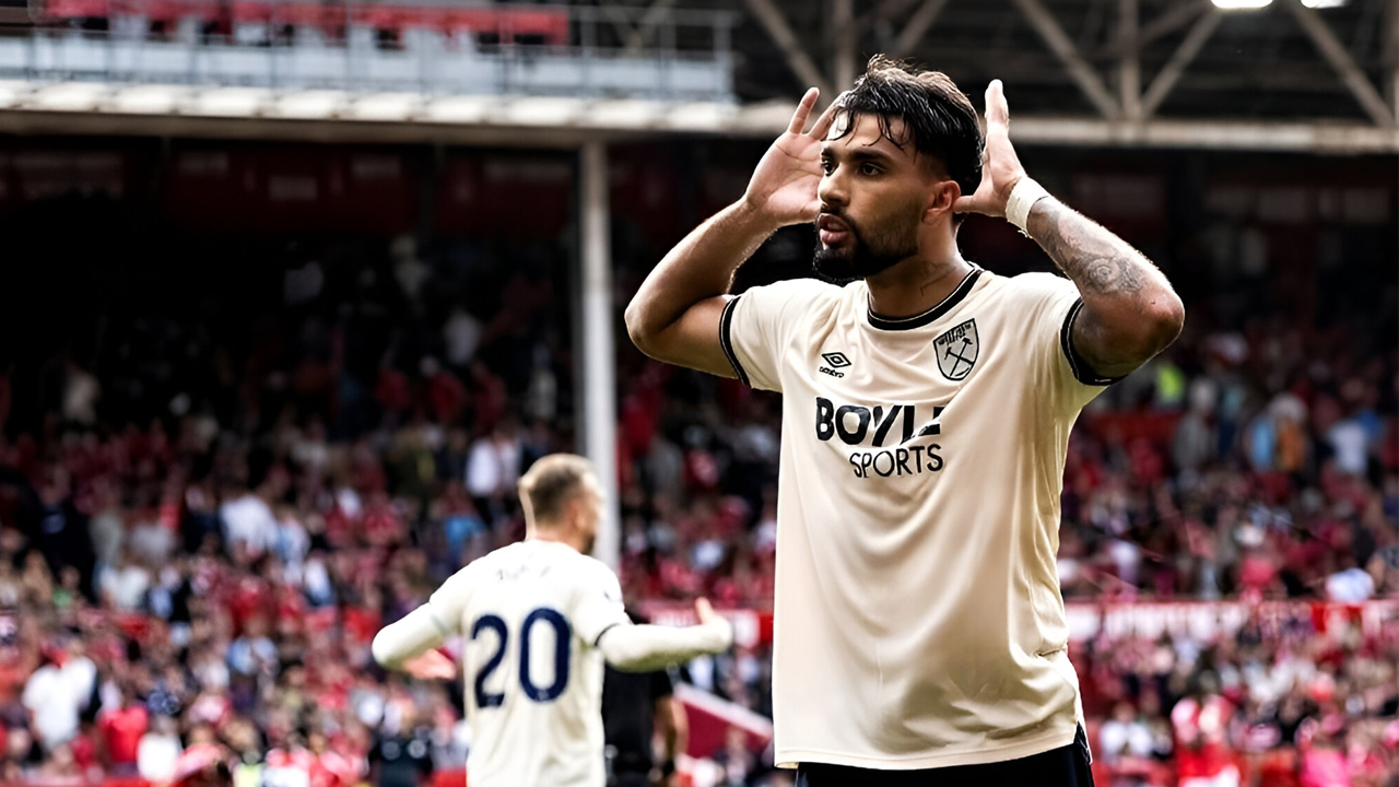 Lucas Paqueta.