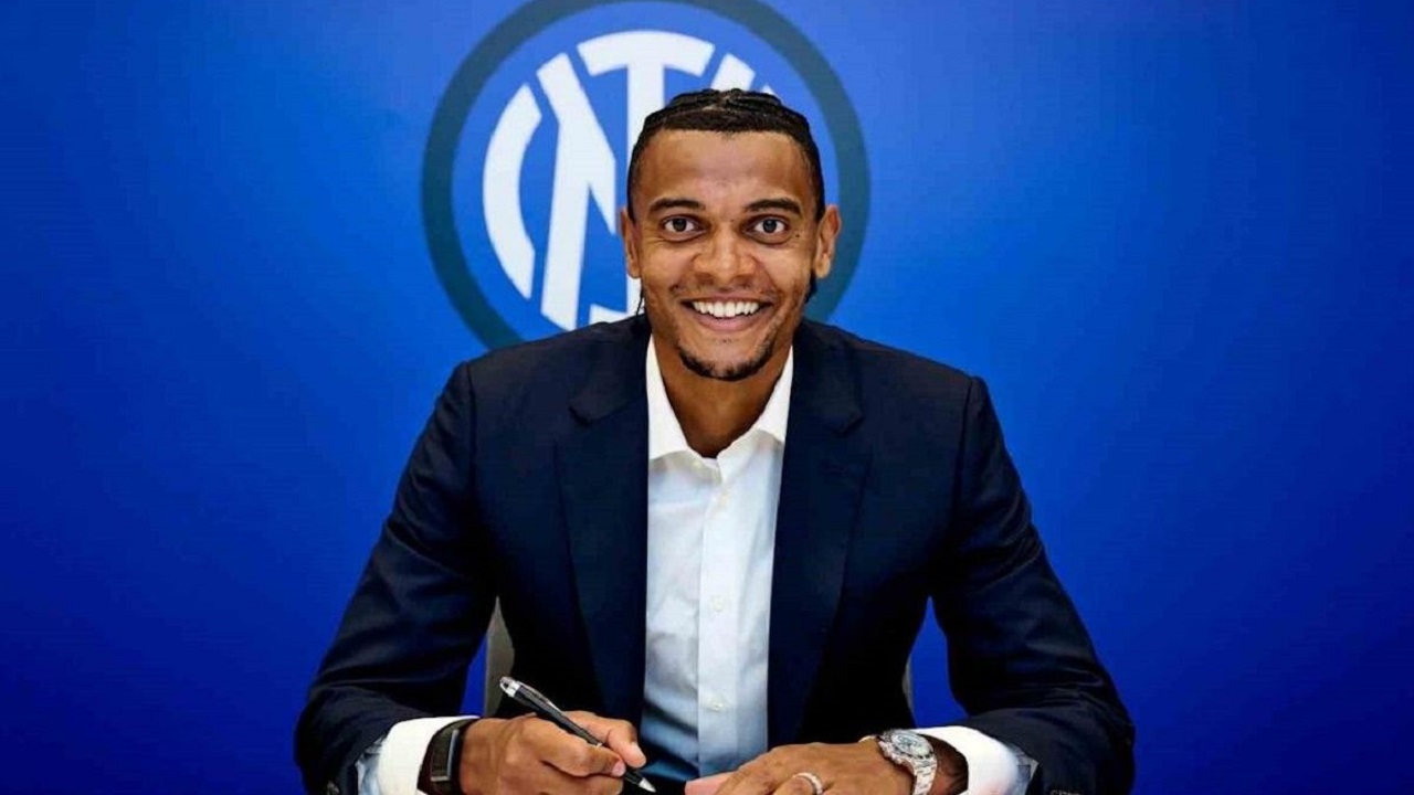 Manuel Akanji