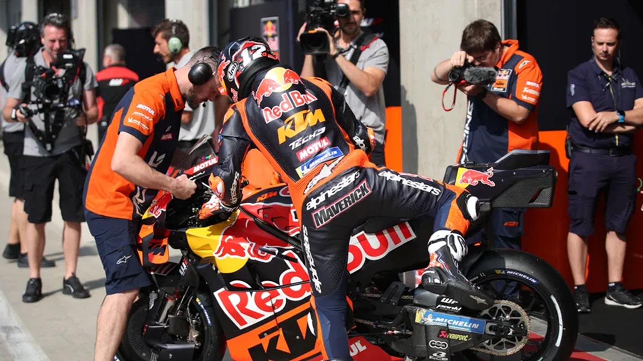 Maverick Vinales Akan Coba Balapan di MotoGP Catalan