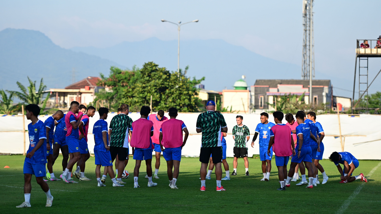 Persib berlatih tanpa sembilan pemain
