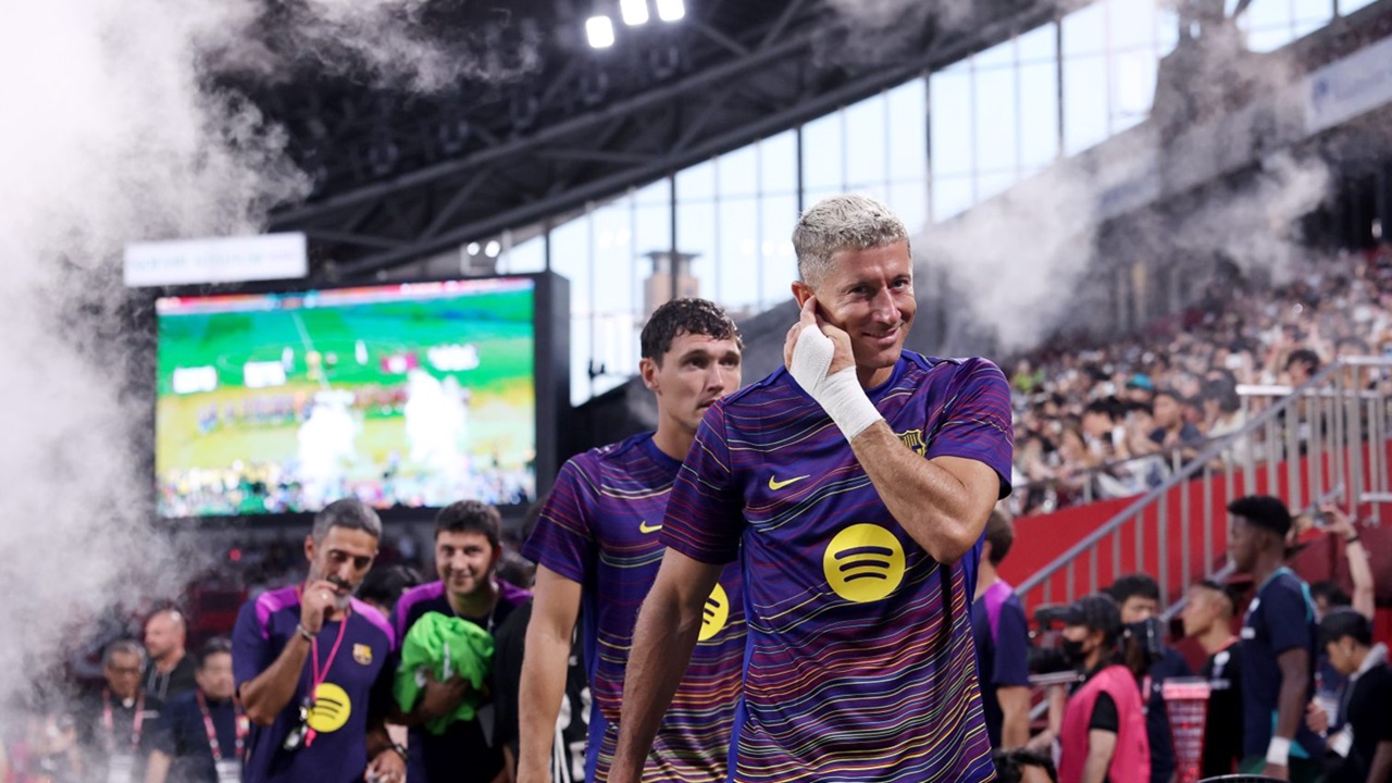 Robert Lewandowski Tak Permasalahkan Berkurangnya Menit Bermain