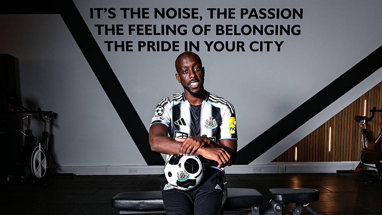 Yoane Wissa meninggalkan Brentford dan bergabung dengan Newcastle United