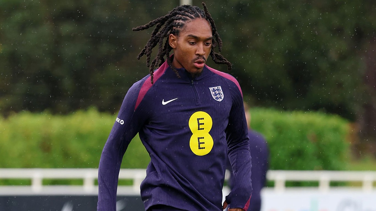 Bek Tottenham, Djed Spence