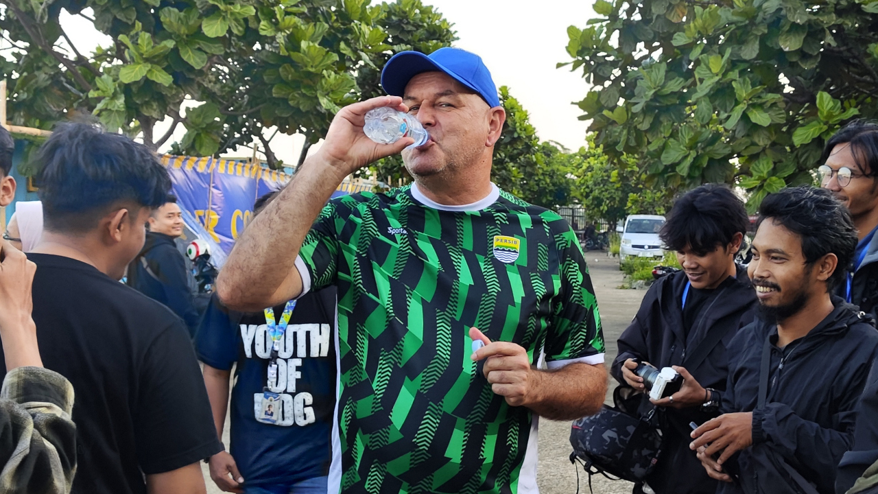 Pelatih Persib, Bojan Hodak