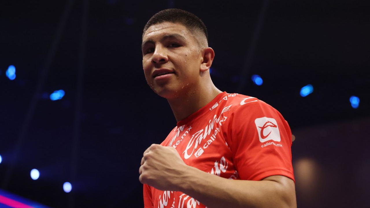 Jaime Munguia, yang menyatakan dirinya tidak bersalah sejak awal, mengungkapkan rasa terima kasihnya kepada mereka yang mendukungnya. (Foto: Fight TV)