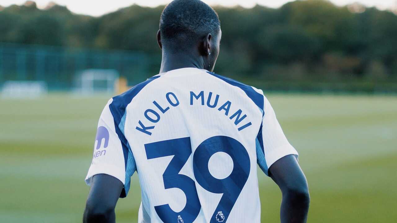 Sempat kencang diberitakan bakal diikat secara permanen oleh Juventus, Randal Kolo Muani justru bergabung ke Tottenham Hotspur di hari terakhir bursa transfer musim panas 2025 / via Getty Images
