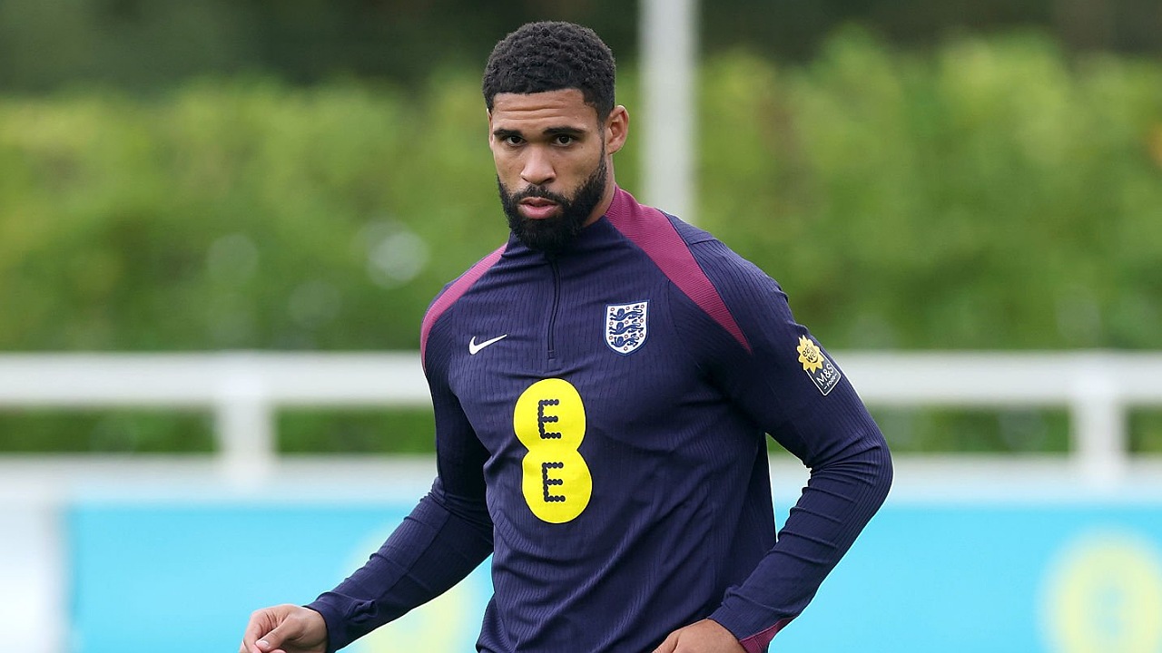 Gelandang AC Milan, Ruben Loftus-Cheek. (Foto: Carl Recine/Getty Images)