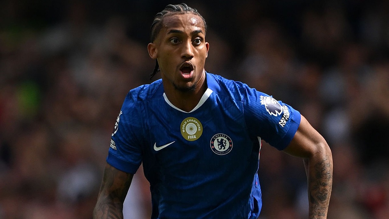 Penyerang Chelsea, Joao Pedro