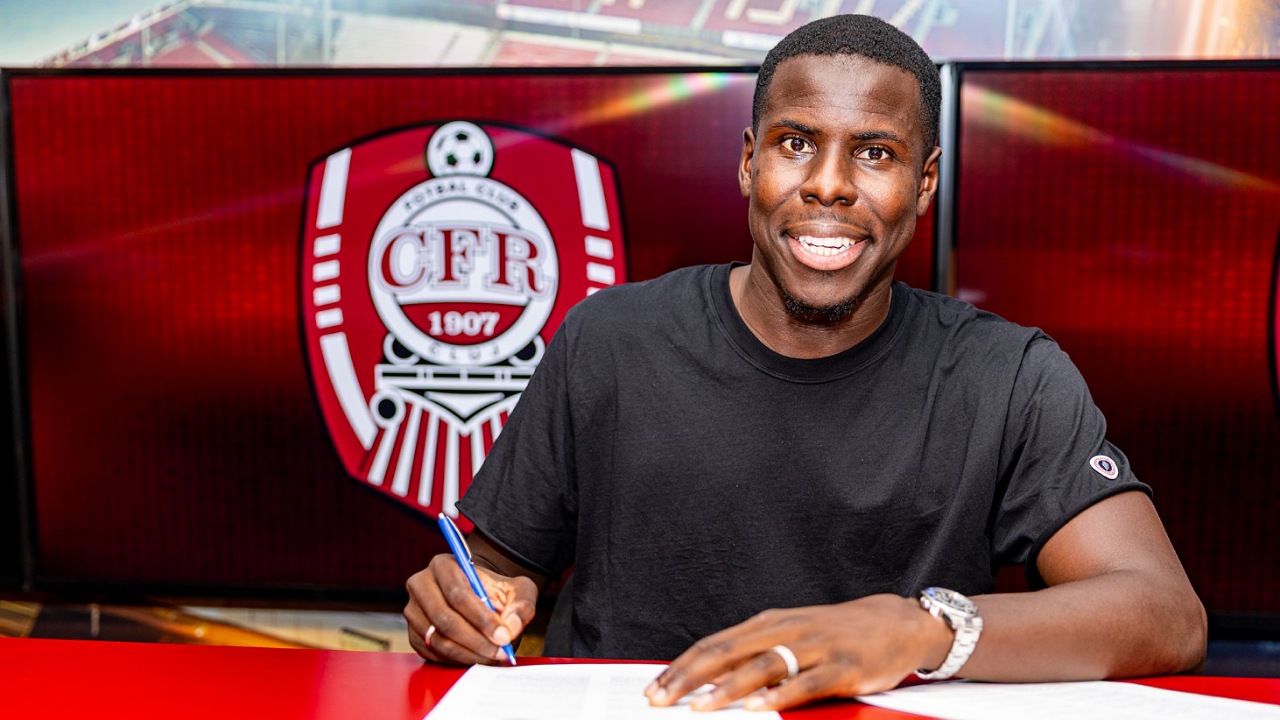 Kurt Zouma memulai babak baru bersama CFR Cluj