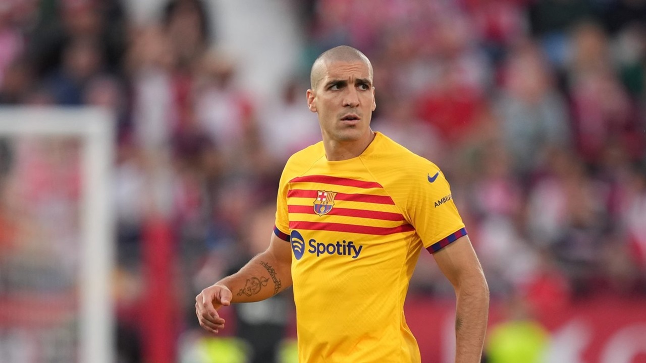 Barcelona Sepakat Mengakhiri Kontrak Oriol Romeo
