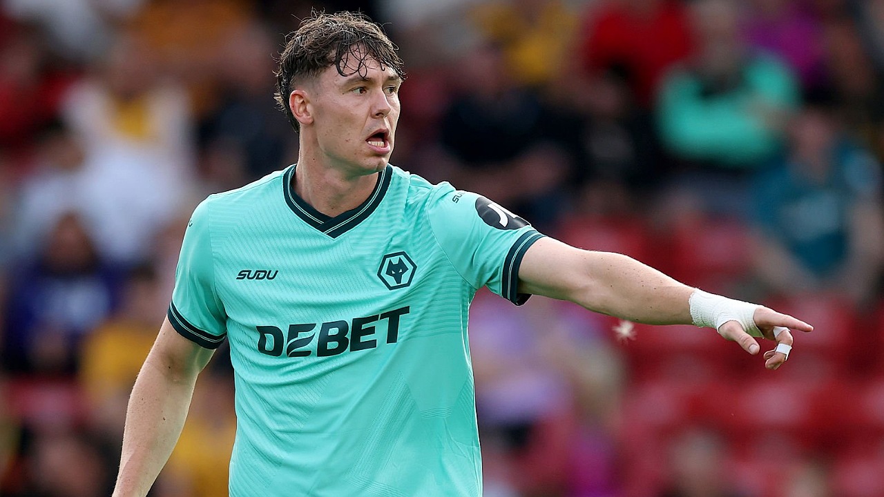 Striker Wolves, Jorgen Strand Larsen