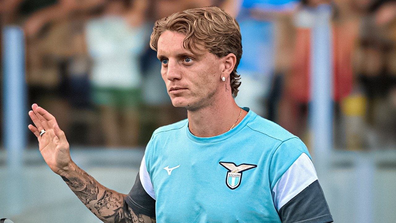 Gelandang Lazio