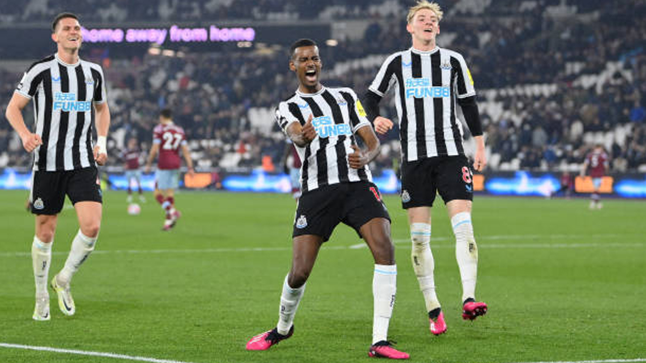 Alexander Isak Resmi ke Liverpool, Dua Bintang Newcastle Kirim Doa Terbaik