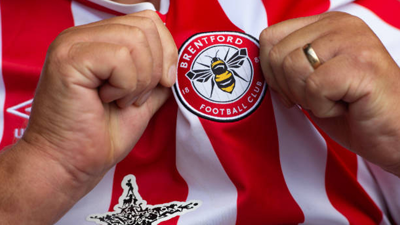 Brentford Catat Laba Bersih Pertama di Premier League