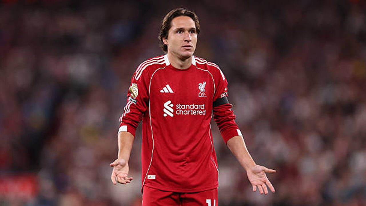 Dicoret Liverpool dari Skuat UCL, Federico Chiesa Jadi Korban Aturan UEFA
