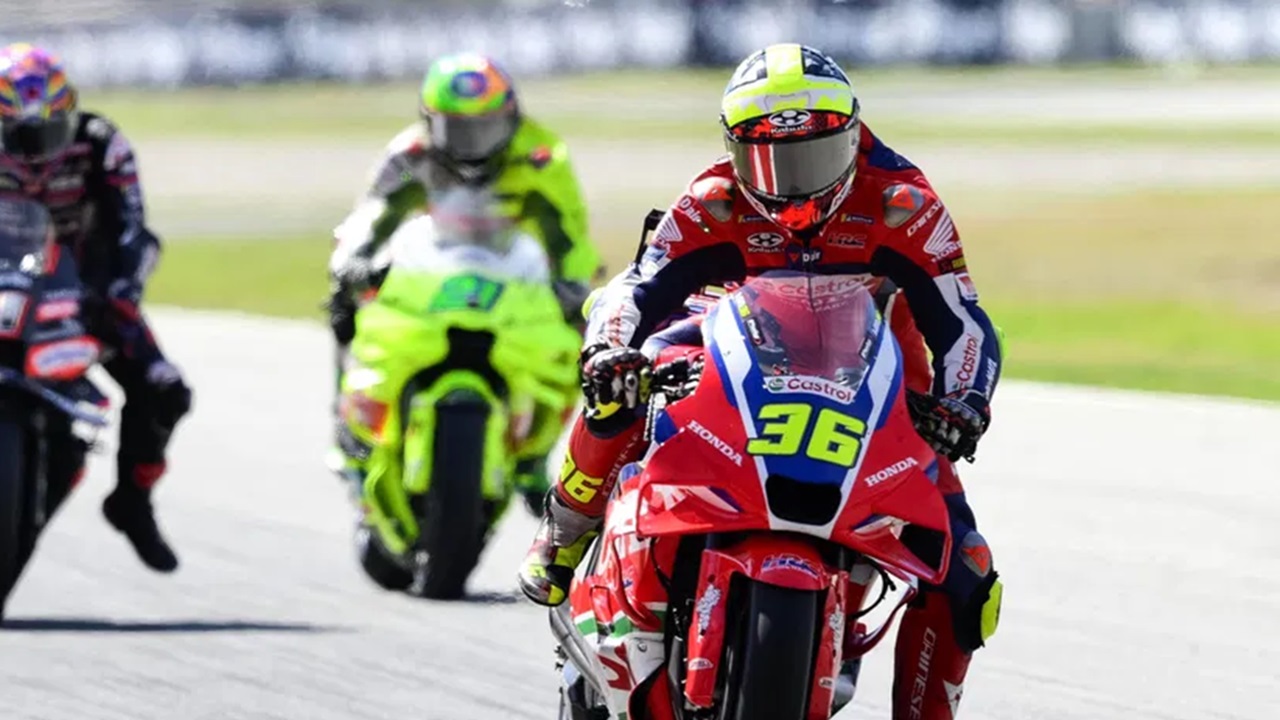 Joan Mir Buktikan Bisa Bersaing di MotoGP Catalan