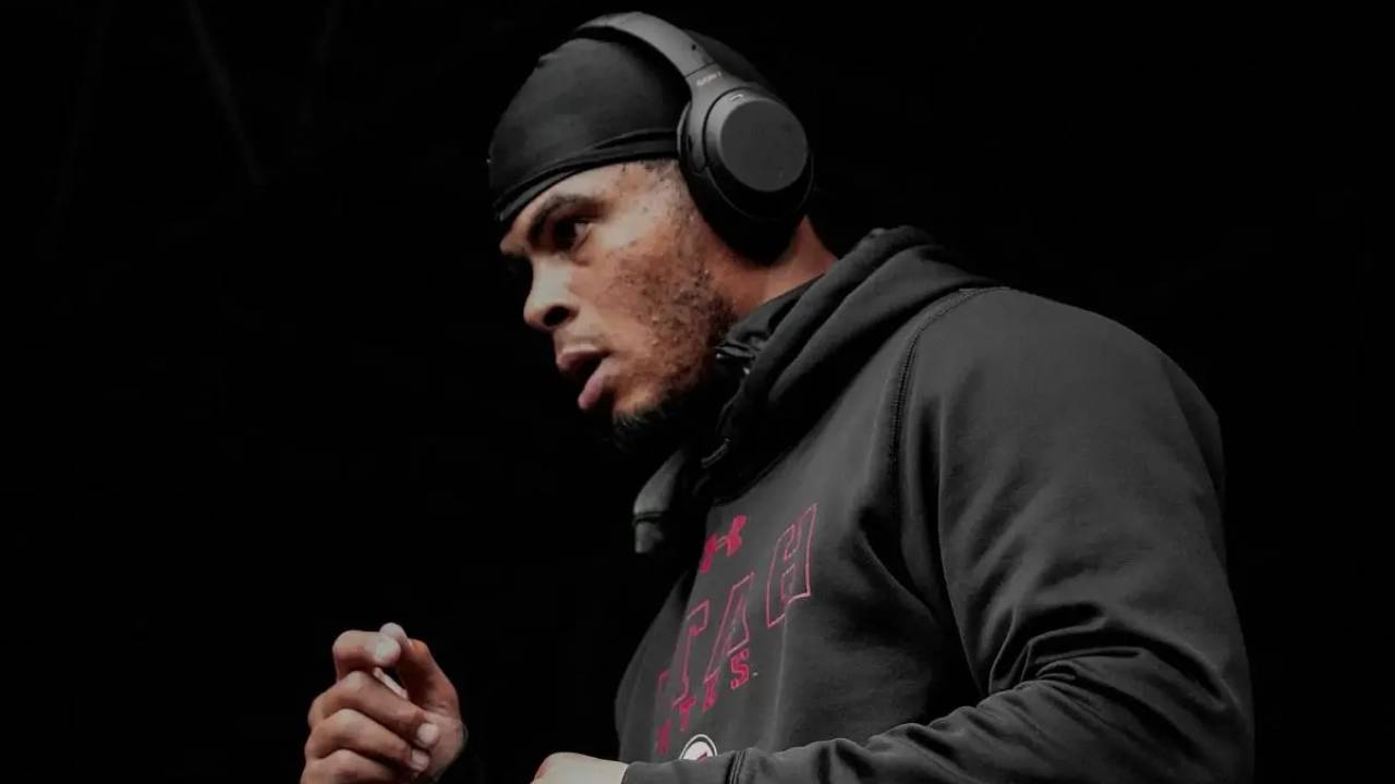 Dengan sorotan salah satu acara tinju terbesar tahun ini tertuju padanya, Raiko Santana memiliki kesempatan untuk sekali lagi menantang nasib. (Foto: Fight TV)