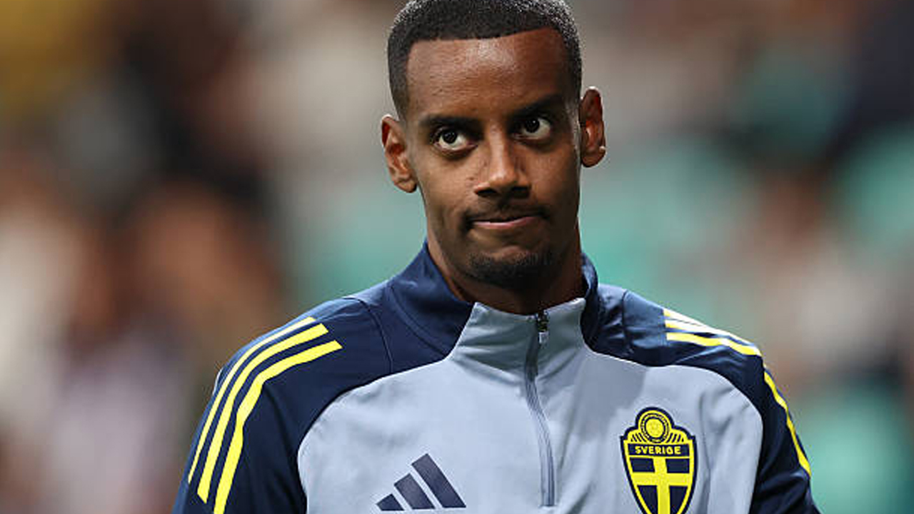 Selain Alexander Isak, Liverpool Ternyata Datangkan Striker Swedia Lainnya