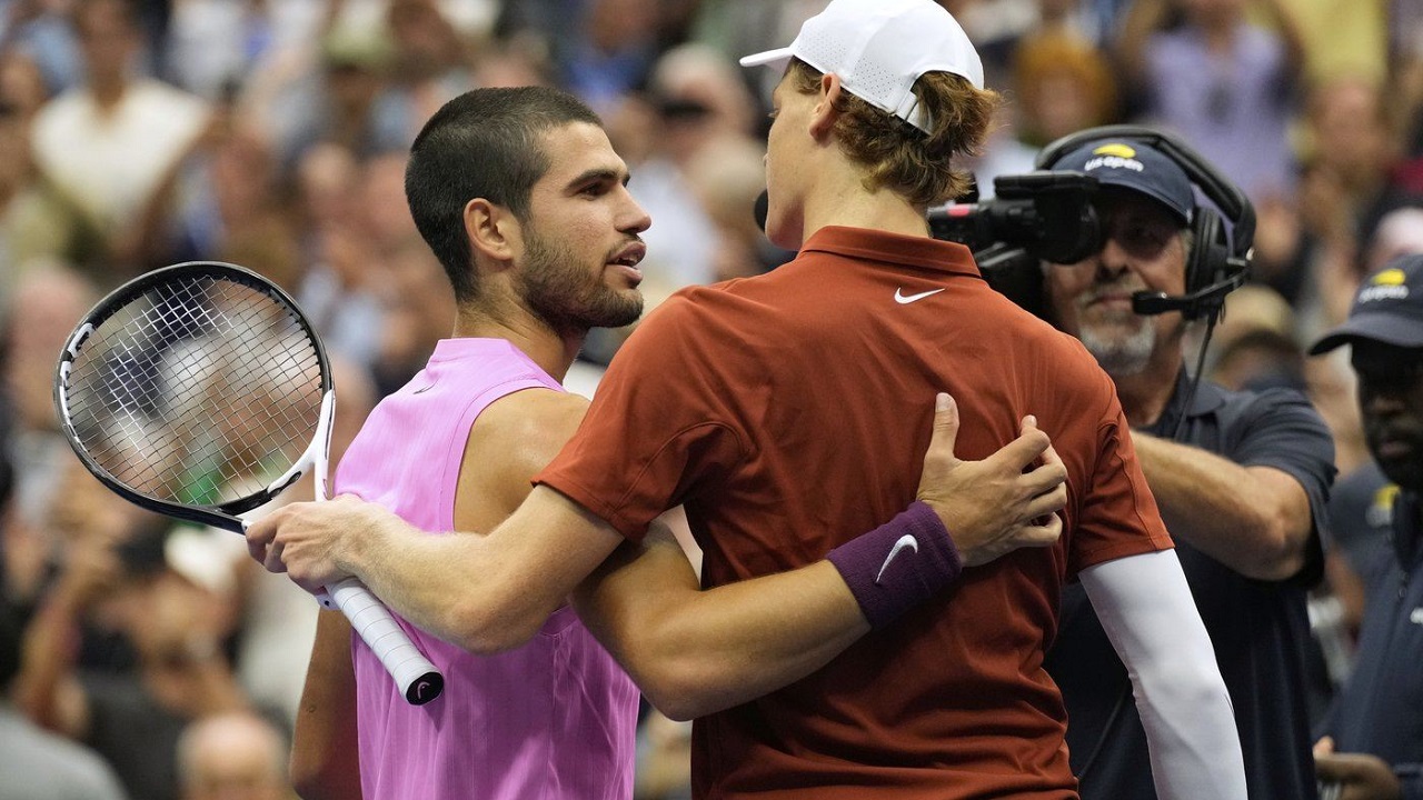 Usai US Open, Carlos Alcaraz Lengserkan Jannik Sinner Dari Peringkat 1 Dunia