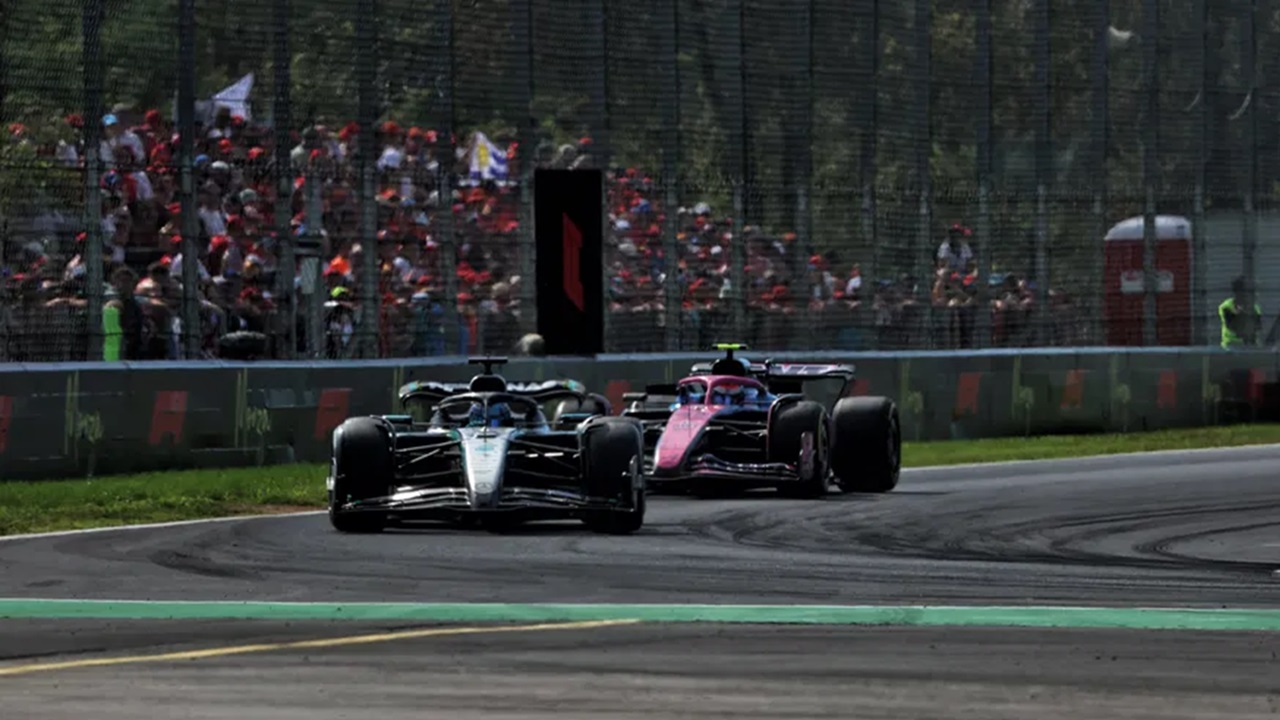George Russell Heran Bagaimana Verstappen Bisa Bangkit