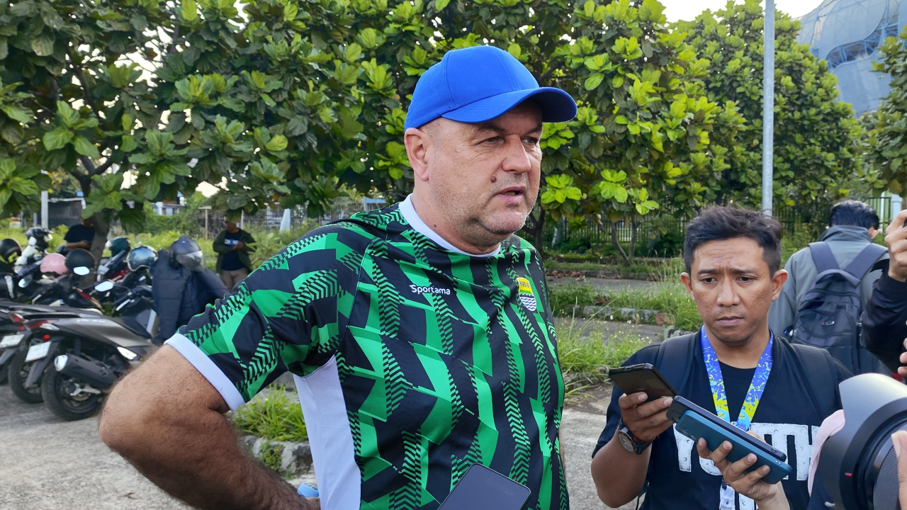 Pelatih Persib, Bojan Hodak