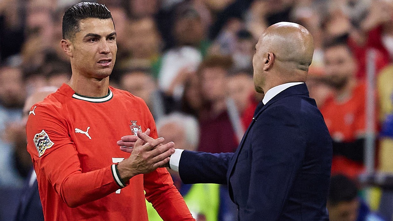Cristiano Ronaldo dan pelatih Portugal, Roberto Martinez