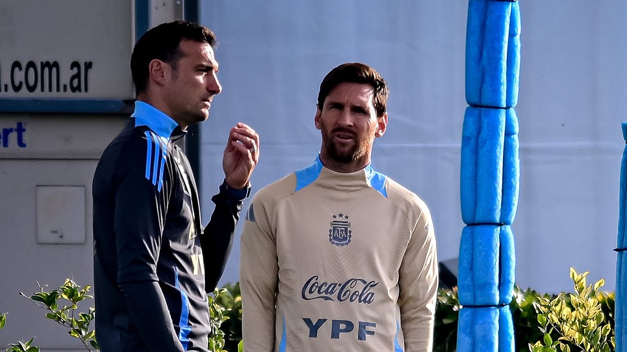 Lionel Scaloni dan Lionel Messi