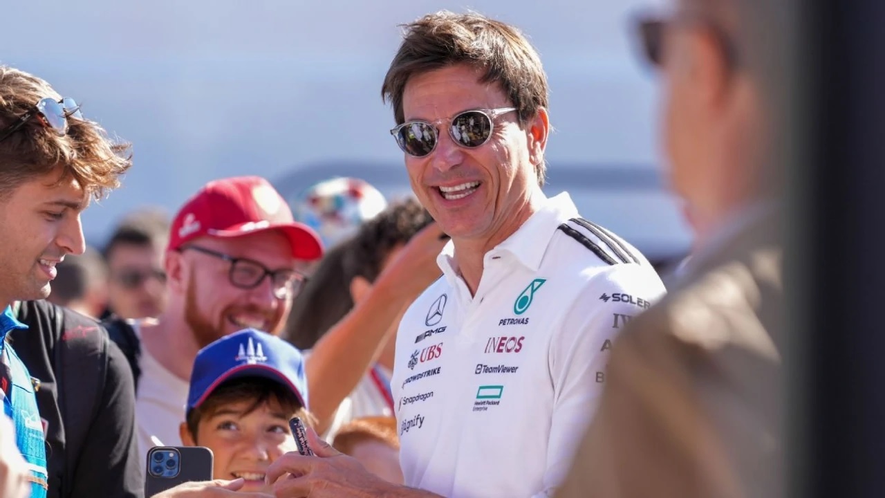 Max Verstappen tuai pujian besar dari Toto Wolff.