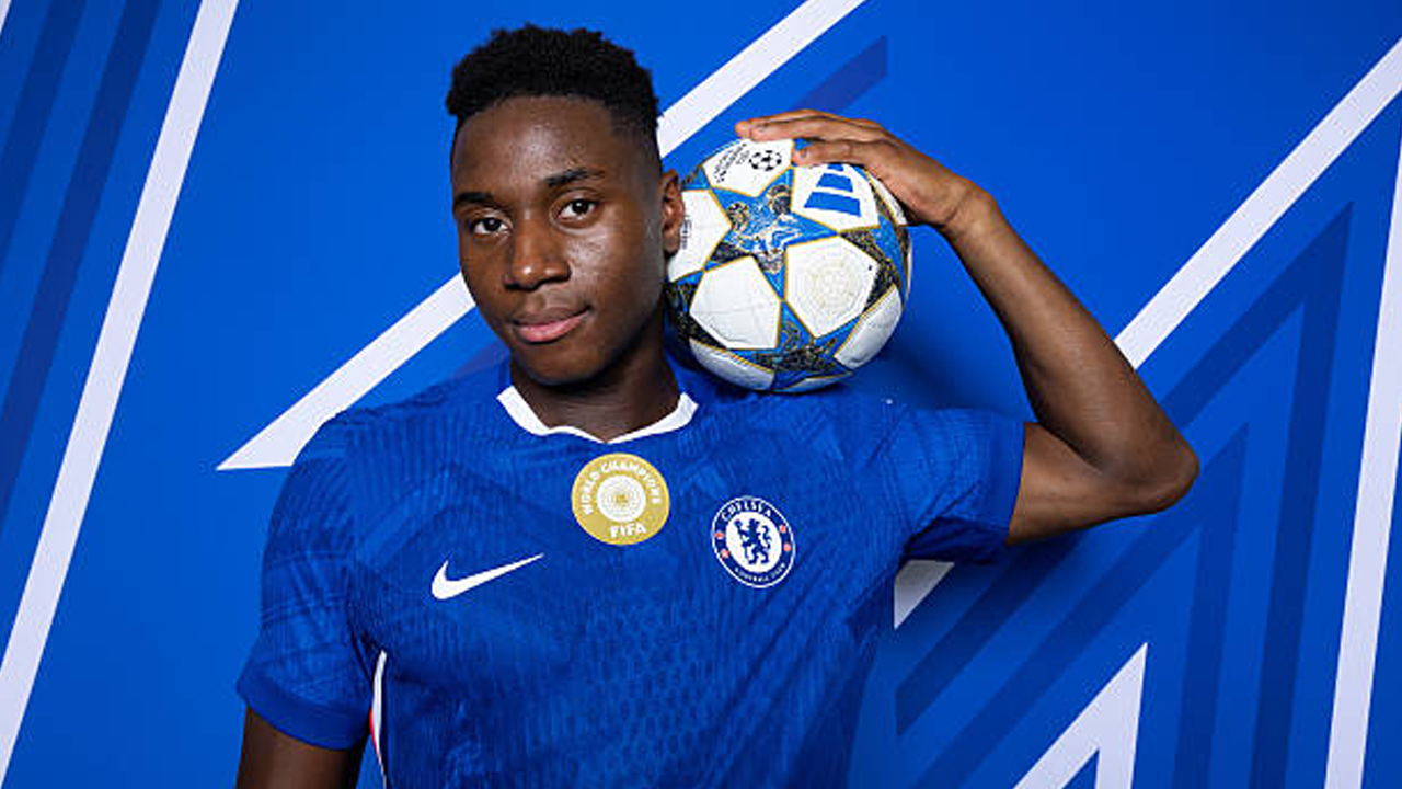 Cedera Paha, Chelsea Konfirmasi Dario Essugo Perlu Jalani Operasi