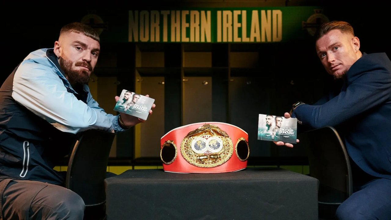 Lewis Crocker (kiri) dan Paddy Donovan. (Foto: Fight TV)