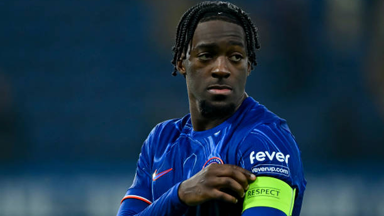 Tunggu Keputusan Chelsea, Axel Disasi Masih Jalani Latihan Terpisah