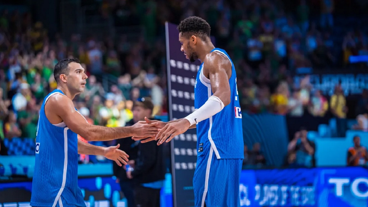 Giannis Antetokounmpo bawa Yunani lolos semifinal FIBA Eurobasket 2025.