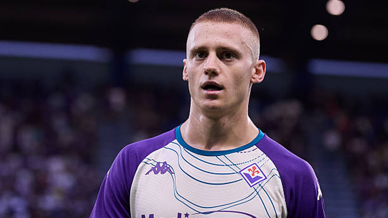 Demi Bertahan di Fiorentina, Pietro Comuzzo Tolak Tawaran Besar Al-Hilal