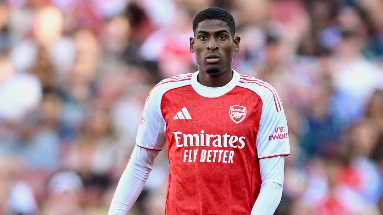 Cristhian Mosquera dikomentari oleh mantan bek Arsenal, Gael Clichy