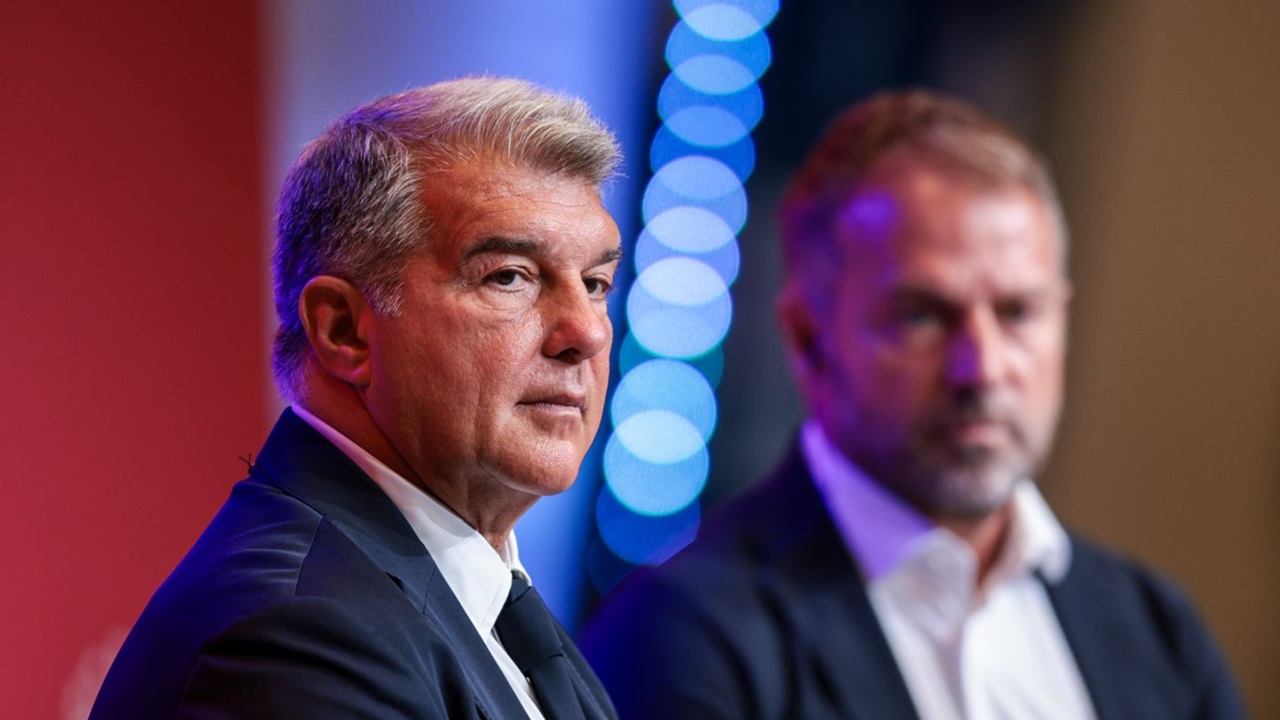 Joan Laporta Berikan Perkembangan Kembali ke Camp Nou